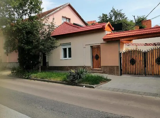 Varfal Ii Apartament *