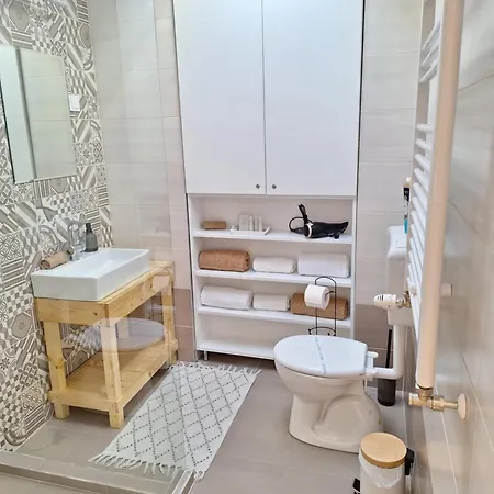 Varfal Ii Apartment