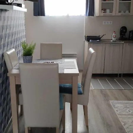 Apartment Varfal Ii