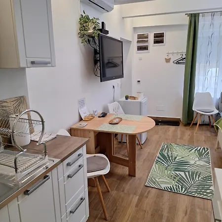 Varfal Ii Apartment