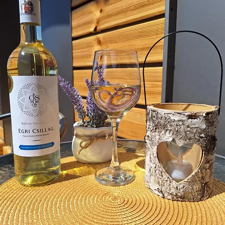 Varfal Ii Apartament *