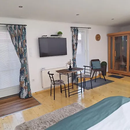 Varfal Ii Apartment Eger