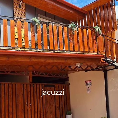 Varfal Ii Apartment Eger